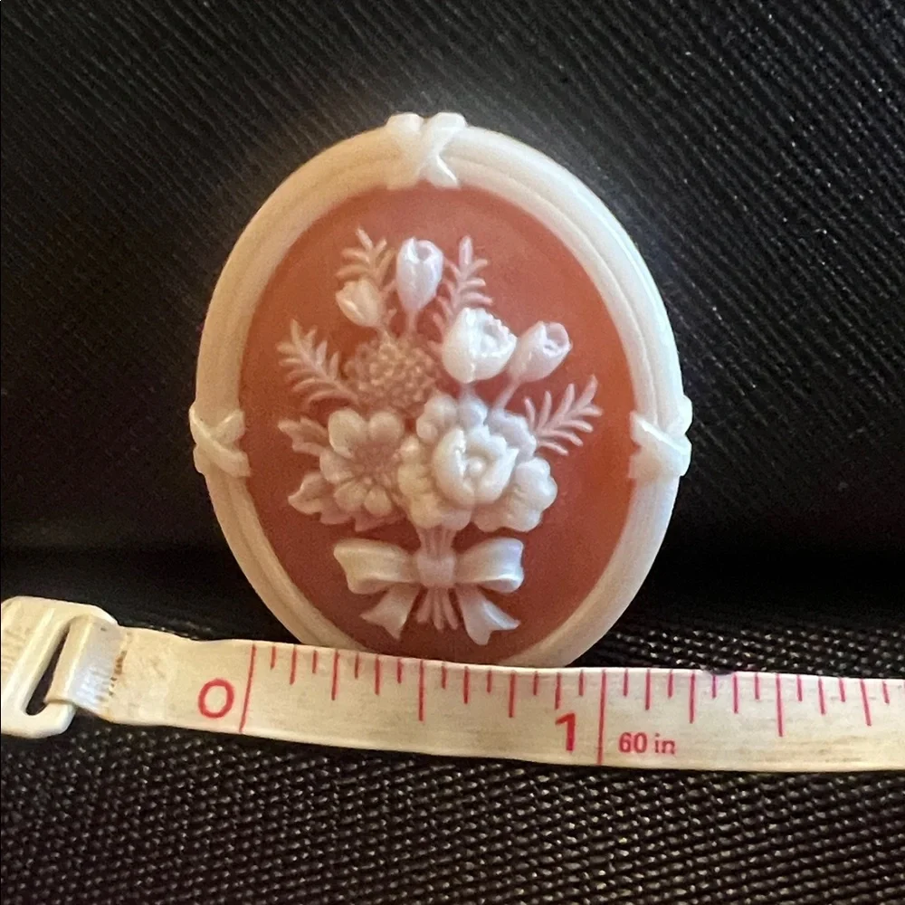 Avon Peach floral Avon Cameo Brooch